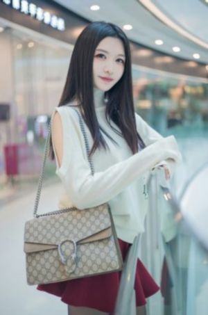 扒扒爸爸看爸爸