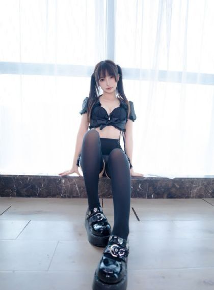与龙共舞粤语